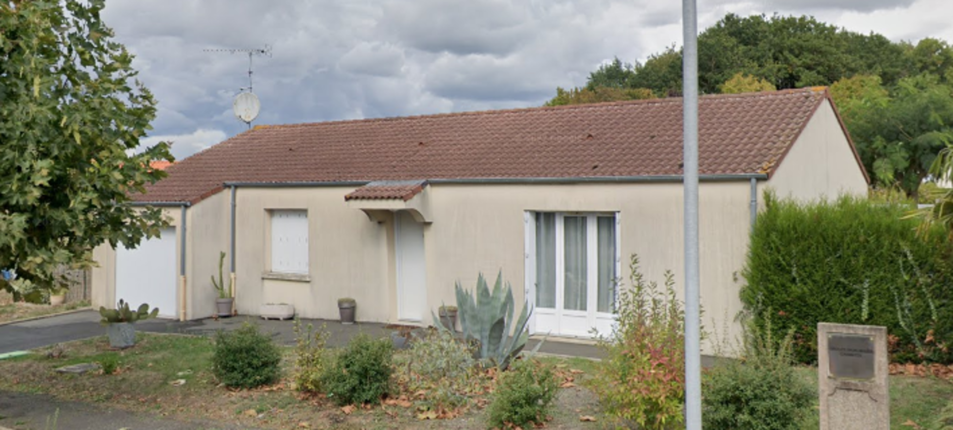 49_Montrevault_avenue du bordage.png